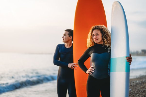 Trouver une large gamme d'équipements de surf, de vêtements et d'accessoires